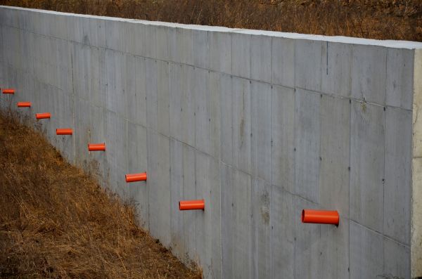 Cement Wall Pouring in Lynnwood