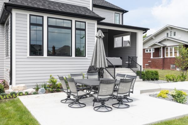Patio Cement Pouring in Lynnwood