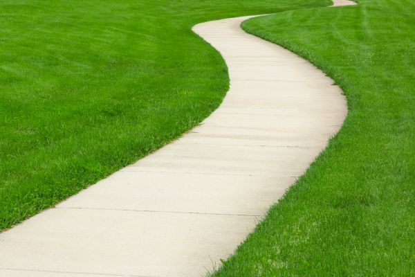 Walkway Building in Lynnwood