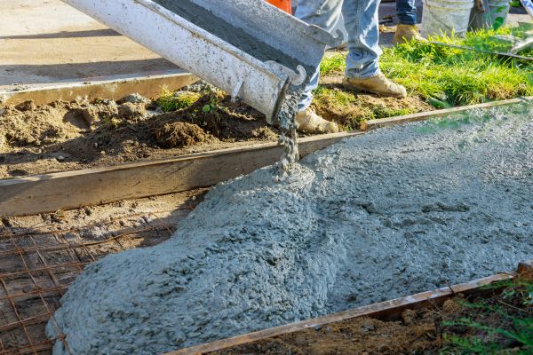 Pathway Pouring in Lynnwood