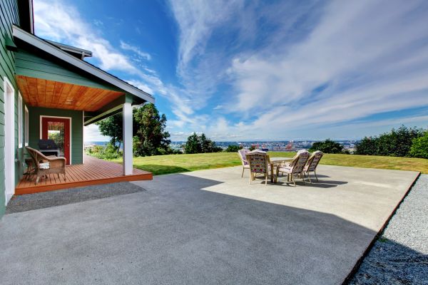 Backyard Concrete Paving in Lynnwood