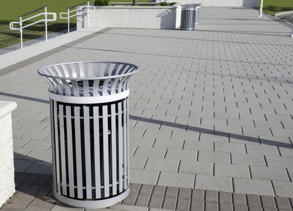 Courtyard Pavement Service in Lynnwood