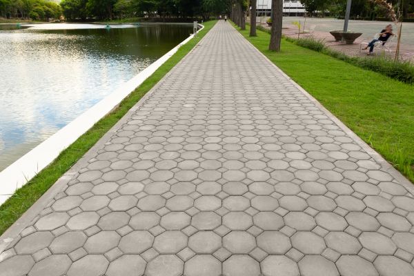Paved Pathway Service in Lynnwood