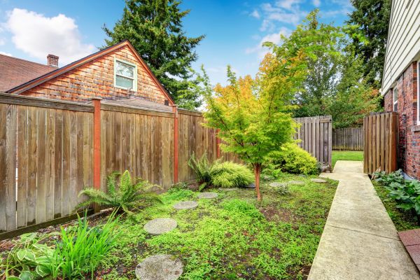 Backyard Walkway Construction in Lynnwood